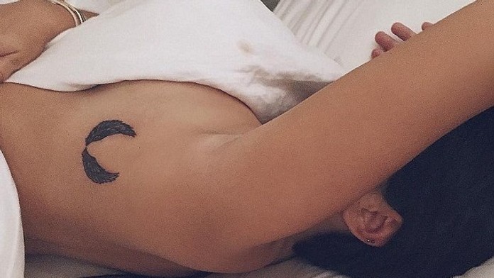 2CB8CEB400000578-3247834-image-a-37_1443118767701 - kópia.jpg