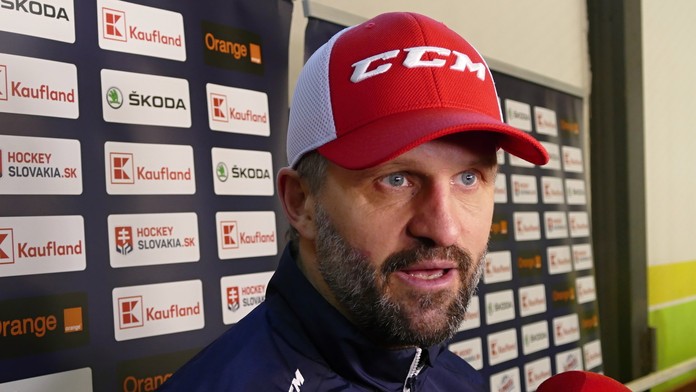 Tréner hokejovej reprezentácie do 20 rokov Róbert Petrovický v príprave pred MS 2020.