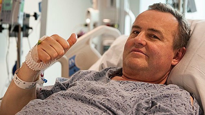 Pacientovi Thomasovi Manningovi transplantovali penis minulý týždeň počas 15-hodinovej operácie.