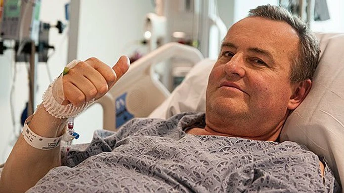 Pacientovi Thomasovi Manningovi transplantovali penis minulý týždeň počas 15-hodinovej operácie.