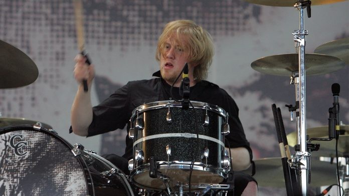 Bývalého bubeníka populárnej rockovej kapely našli mŕtveho v pokročilej fáze rozkladu