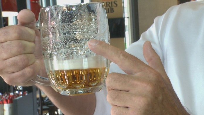 Dobre načapované pivo krúžkuje.