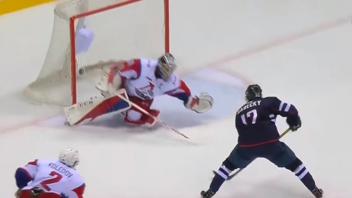 Boris Sádecký z HC Slovan Bratislava strelil oficiálne najkrajší gól základnej časti Kontinentálnej hokejovej ligy.