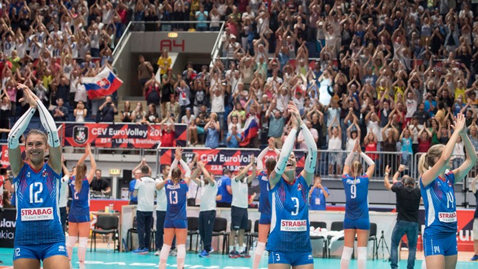 Zuzka Kraváriková na tréningu s Miňom Kerešom.