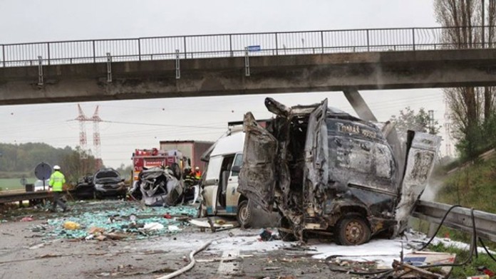 Nehoda na diaľnici pri Brne, zrazilo sa deväť áut