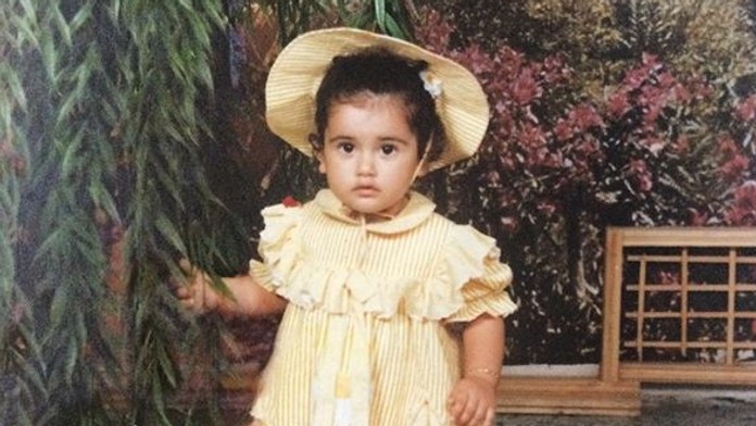 Zľava N'Golo Kanté a Kurt Zouma z Chelsea oslavujú gól proti Liverpoolu.