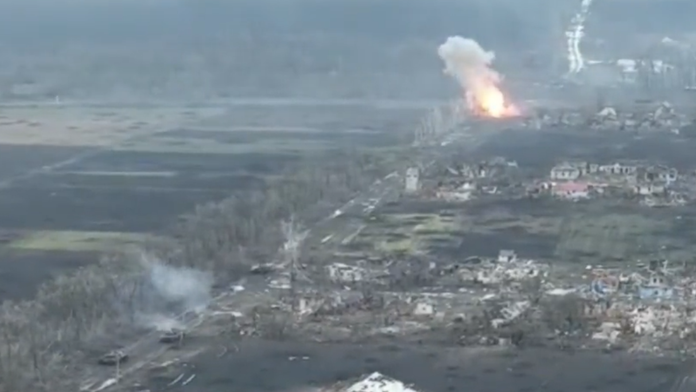 VIDEO: Stretnutie tvárou v tvár. Ukrajinci zverejnili zábery z duelu dvoch tankov