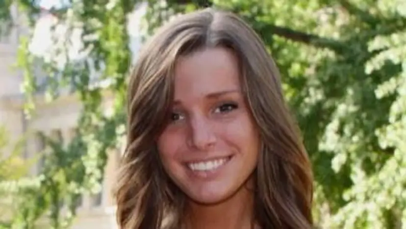Sarah Cummins 