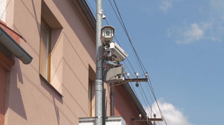 Slovákov na cestách skontrolujú nové radary. Tesne pred termínom sa objavil nečakaný problém