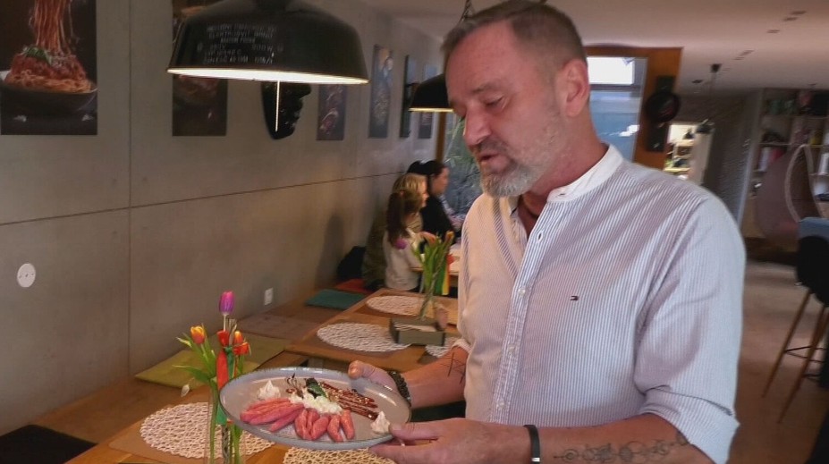 Moderný pôst na Slovensku. Martin z Levíc pripravil netradičné veľkonočné jedlá z darov mora