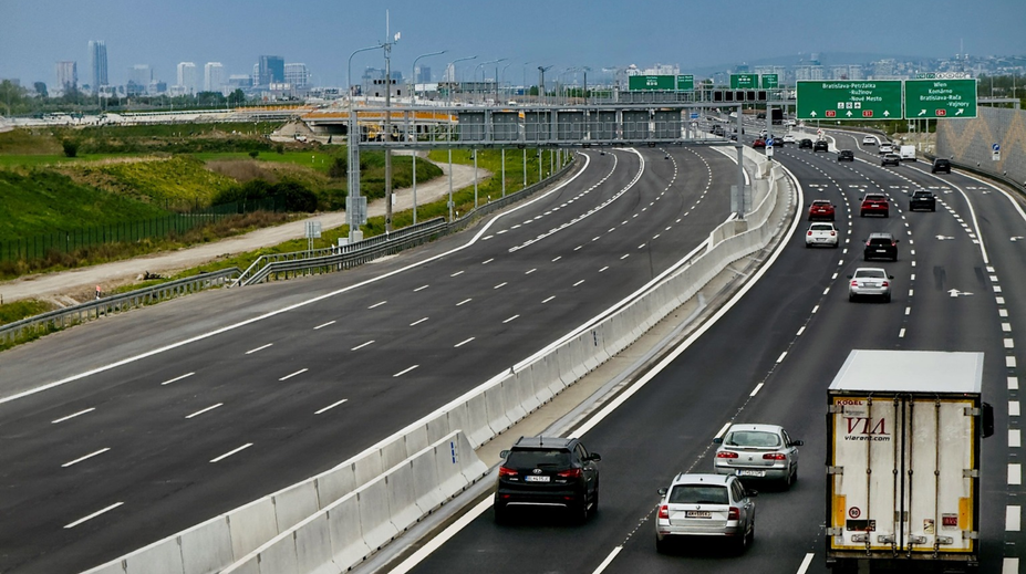 Kľúčový úsek D1 pri Bratislave je konečne hotový. Vodiči už jazdia bez obmedzení