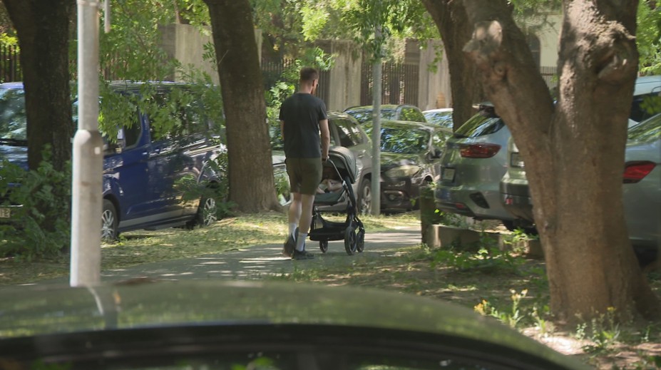 Muži na materskej zažívajú na Slovensku boom. Lákadlom sú aj nemalé peniaze