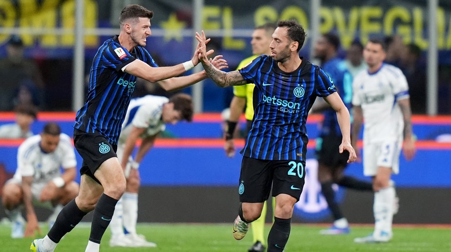 Inter ukončil ročník divokou remízou a môže si vychutnávať titul