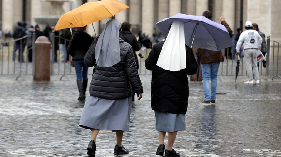 Cirkvou otriasa ďalší škandál. Aj pápež priznal, že niektorí kňazi a biskupi znásilňovali mníšky