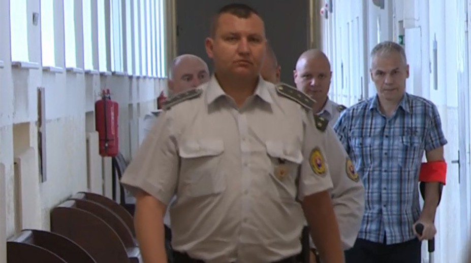 Zlodej, ktorého Milan Kňažko postrelil, je na slobode! Herec o tom nevedel