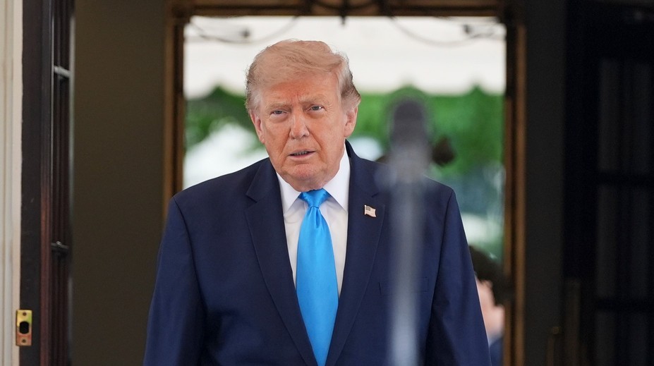 Trump oznámil dohodu o odzbrojení Hamasu. Izrael sa má z Gazy stiahnuť