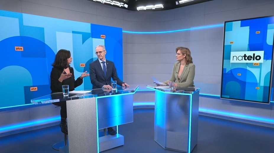 Ďuriš Nicholsonová v Na telo plus: Vonku je nanovo postavený svet a my riešime, či môže prísť poslanec do práce v roláku