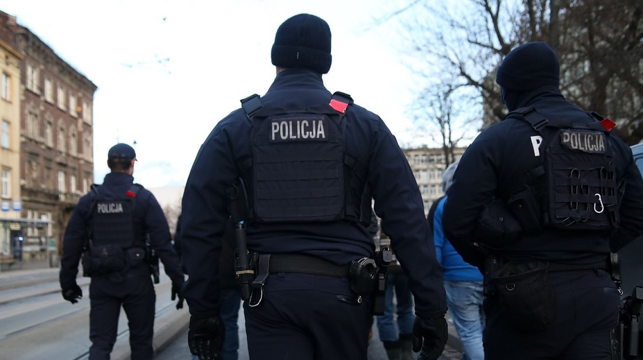 Po streľbe na škole hlásia jedného mŕtveho a osem zranených. Krvavé jatky má na svedomí 15-ročný chlapec