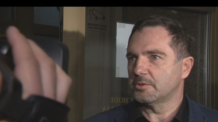 Prokurátor ÚŠP navrhuje väzbu pre troch obvinených z akcie Babylon