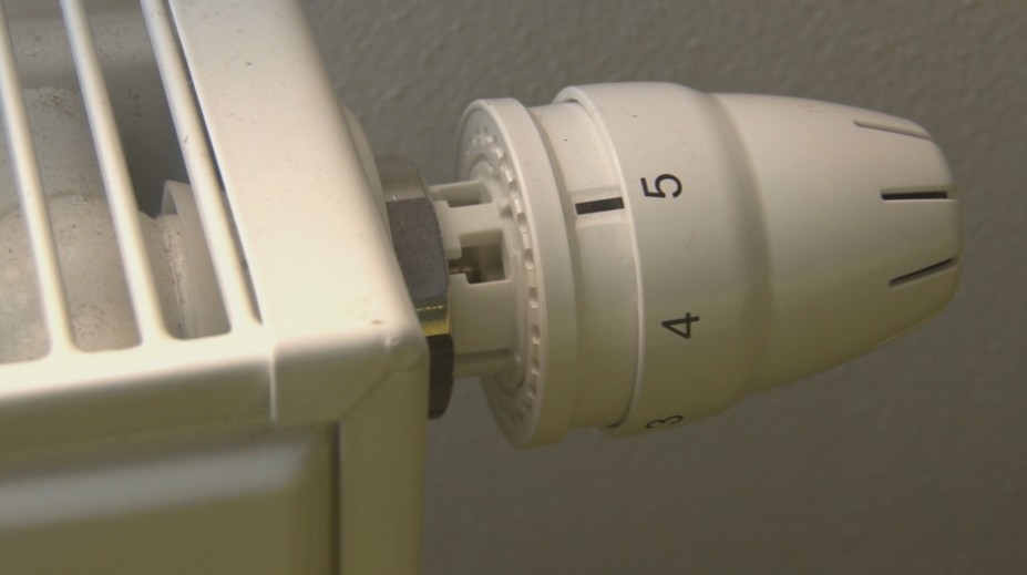 Teplé dni a nižšie účty za kúrenie. Tu je sedem odporúčaní, ako v šetrení pokračovať aj po ochladení