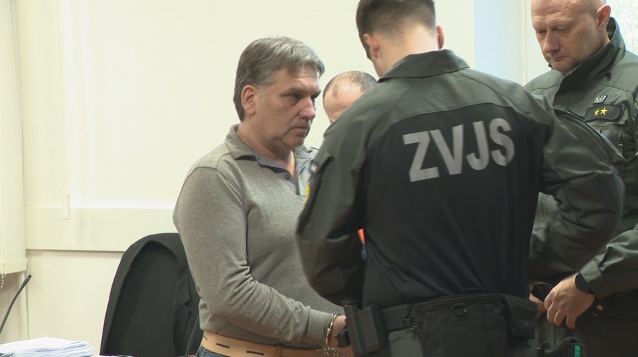 Prípad streľby na podnikateľa v Dačovom Lome: Romana čaká súd, on vinu odmieta