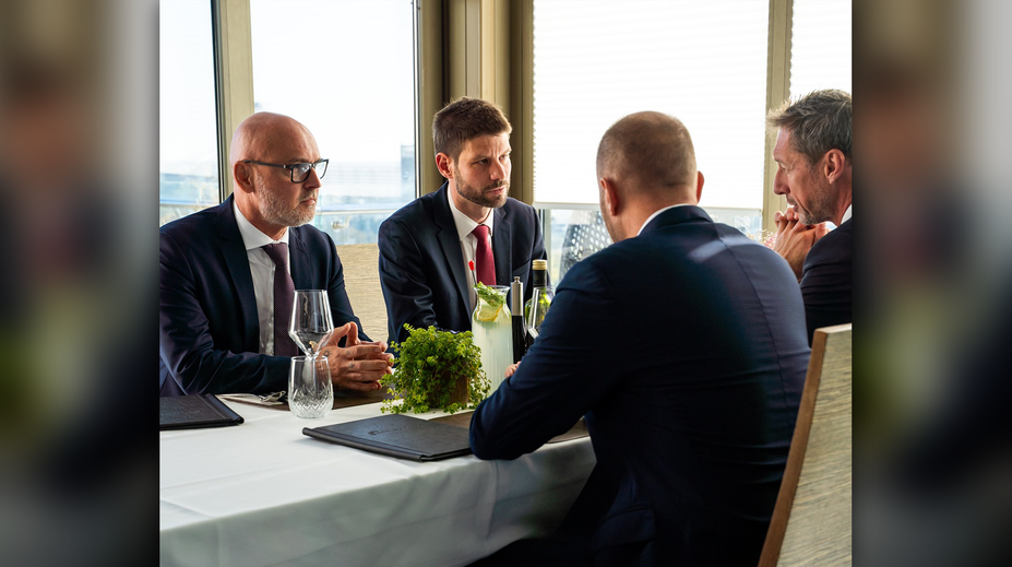 Lídri PS, SaS, KDH a Demokratov sa stretli za jedným stolom. Dohodli sa na konzultáciách o budúcej spolupráci