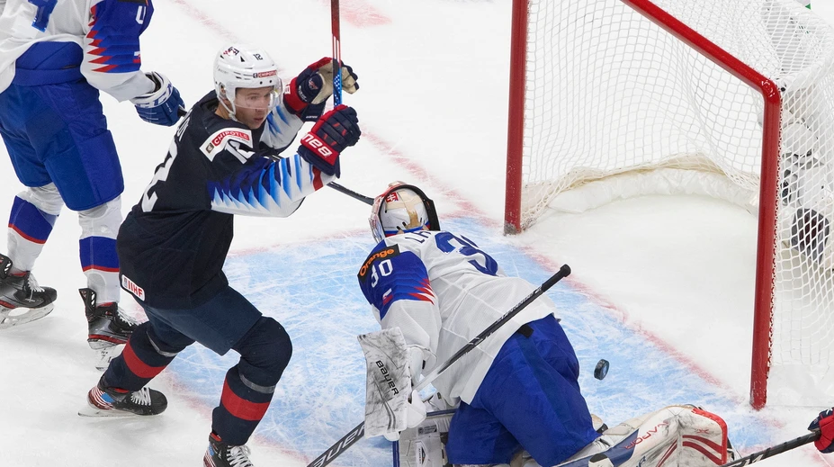 Američania prestrieľali Slovákov pomerom 43:18 a postúpili do semifinále