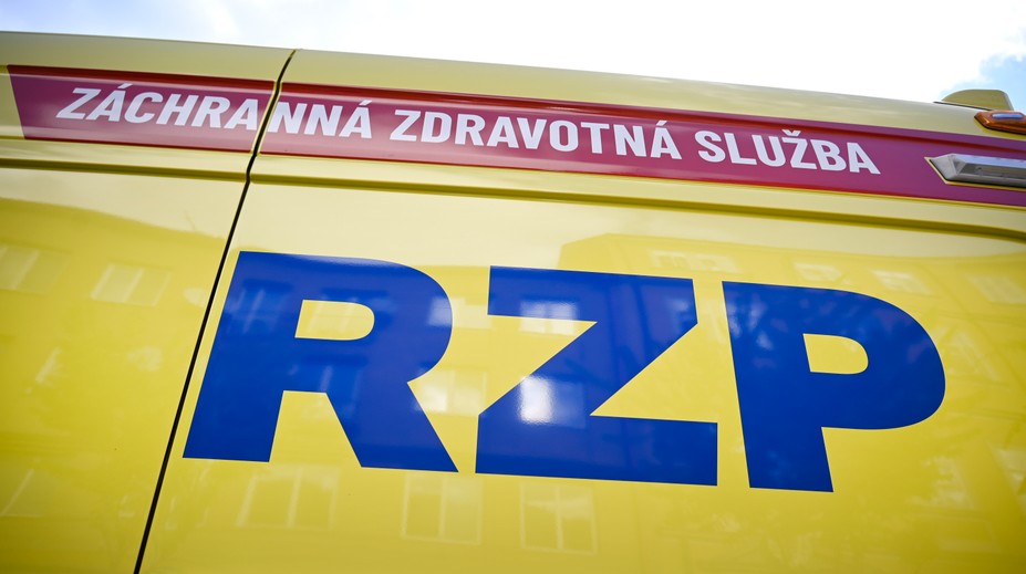 Pacientovi už slovenský lekár nedokázal pomôcť. Vedľa tela ležalo zariadenie, ktoré mu malo zachrániť život