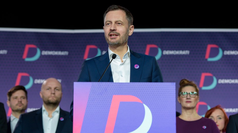 Demokrati o výmene predsedu neuvažujú. Tému spájania už uzavreli