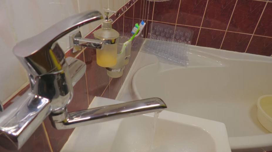 Mrazivé dni bez vody. Časť obce Vyhne nemá vodu v domácnostiach ani v hoteloch