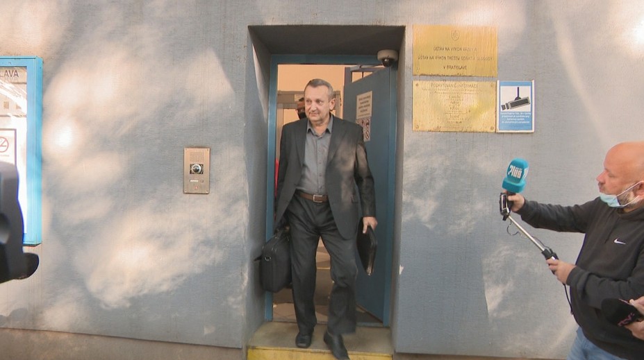 Pachinger je na slobode a tvrdí, že Slovensko sa dozvie konečne pravdu o vytunelovaní nebankoviek