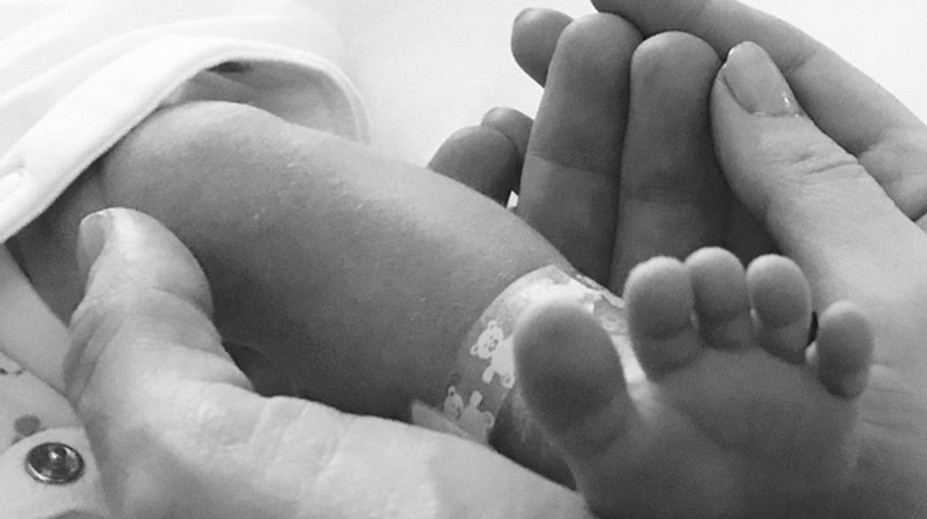 Bývalá Spajska opäť mamou. Synčekovým menom vzdala hold Georgeovi Michaelovi