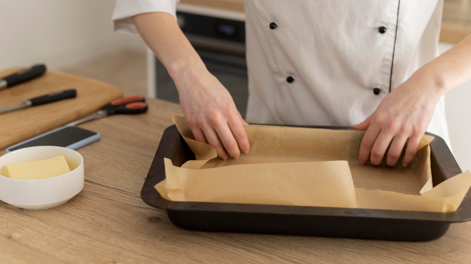 Nie každý papier na pečenie znesie vysokú teplotu. Čo si treba všímať?