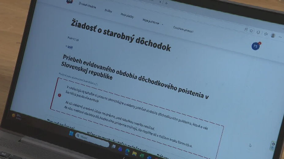 Dôchodok po novom vybavíte z domu. Online žiadosť môže seniorov poriadne potrápiť