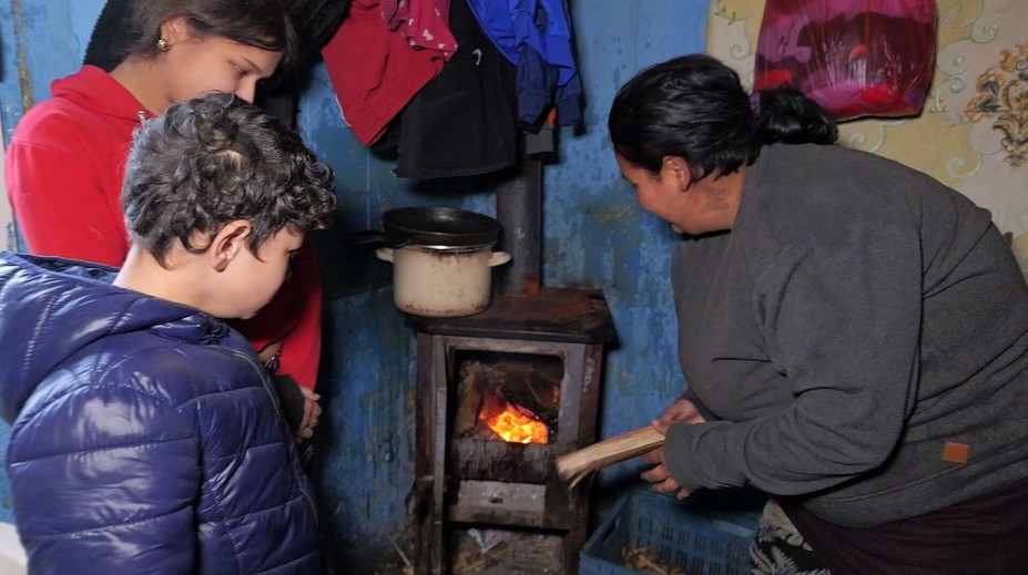 Rodičia zosnulého novorodenca z Richnavy, ktorý žil v podmienkach ako v stredoveku, spoznali trest