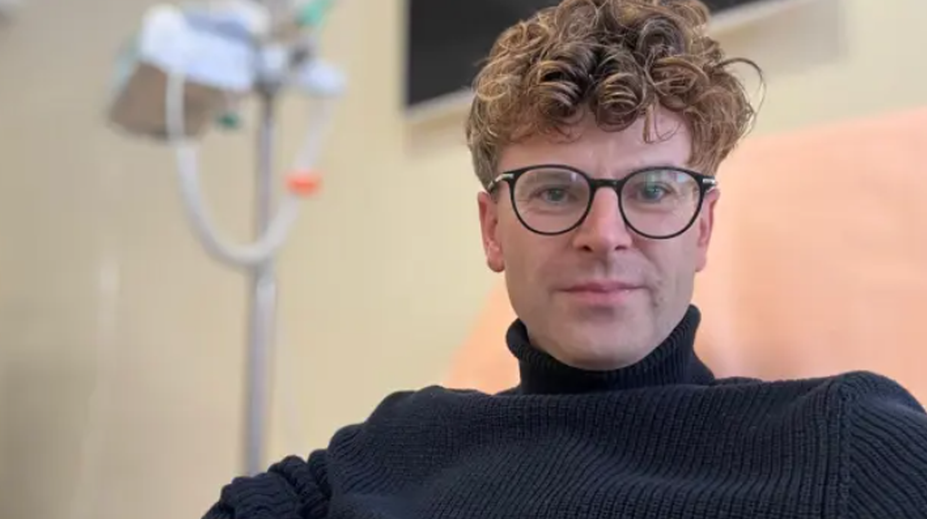 Kňazovi Marekovi diagnostikovali zriedkavú rakovinu. Slováci mu vyzbierali peniaze na šancu žiť