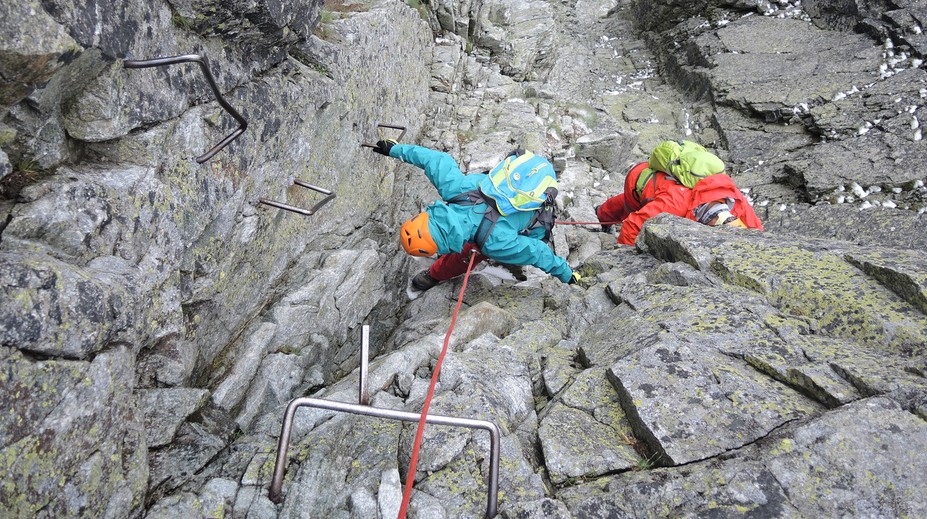 Tragédia v Tatrách: Vo Velickej doline zahynuli dvaja horolezci, videli ich padať náhodní svedkovia