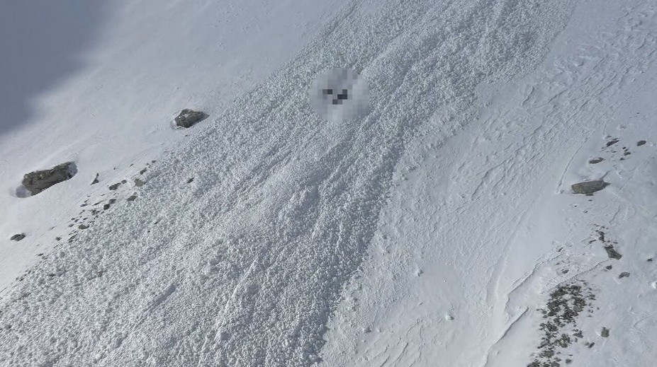 Lavíny zabíjali vo veľkom, čísla lámu rekordy. Sneh sa môže dať do pohybu aj v jarných mesiacoch