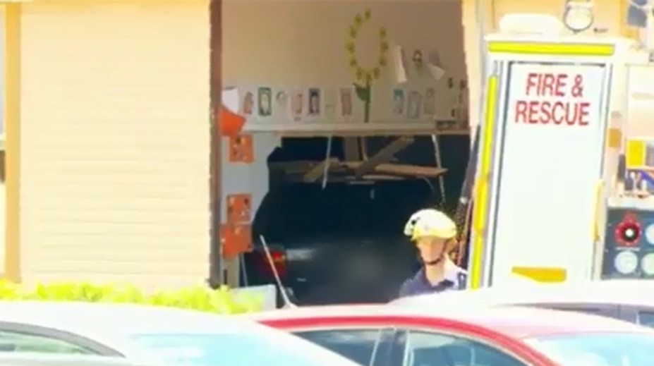 Jedna tragédia strieda druhú. V Sydney vletelo auto do školy, zabilo dvoch žiakov