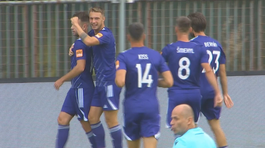 VIDEO: Podbrezová nevyhrala štvrtý duel v rade. Komárno aj v oslabení ustálo tutovky domácich