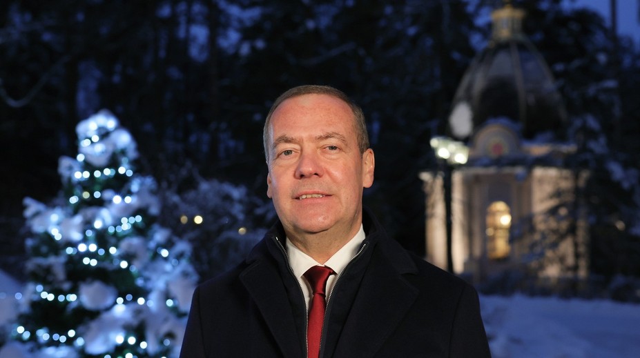 Medvedev tvrdí, že po Madurovi môže rovnaký osud postretnúť aj Zelenského. V bezpečí vraj nie je ani Merz