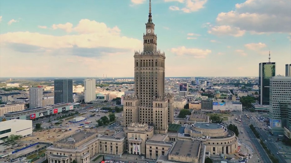 Dar, ktorý mal ukázať dominanciu Sovietskeho zväzu. Stalinov palác dodnes vyvoláva kontroverzie