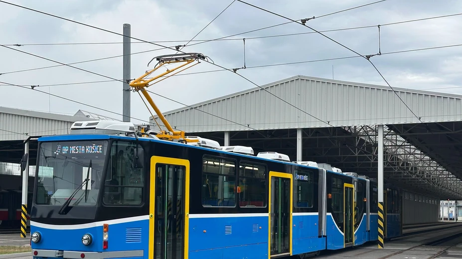 FOTO: Košičania sa dočkali. Vieme, kedy sa odvezú prvou klimatizovanou električkou