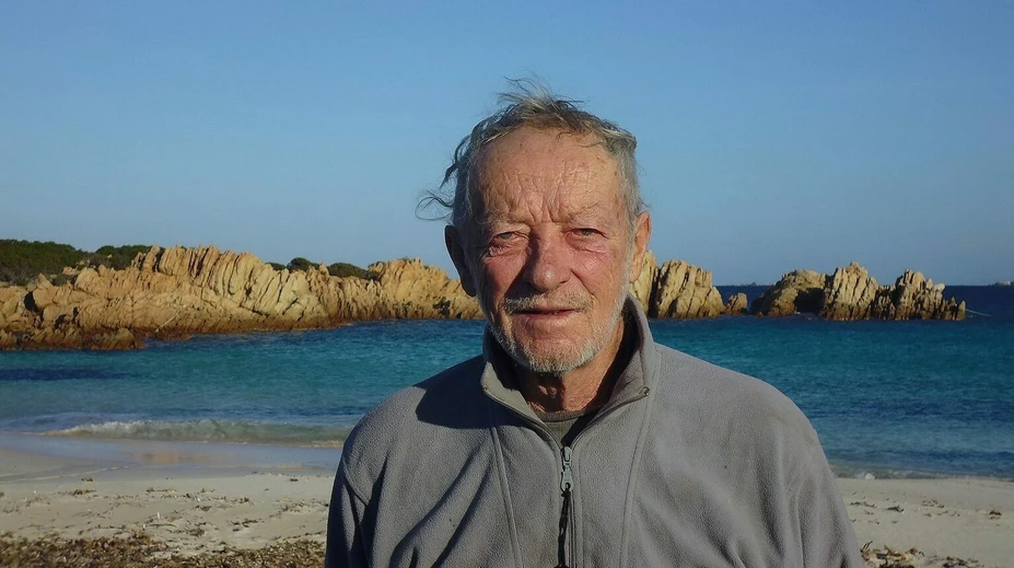 Novodobý Robinson Crusoe opúšťa „svoj“ ostrov po vyše 30 rokoch. Kde bude teraz žiť?