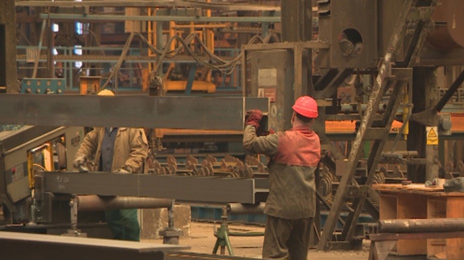 Ľudia na južnom a západnom Slovensku sa obávajú robotníkov z cudziny