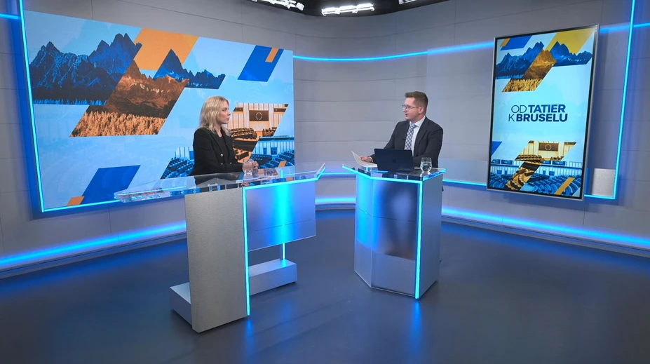 Rodičia nie sú bojovníci proti algoritmom, tvrdí Cifrová Ostrihoňová. Obmedzenie sietí nestačí