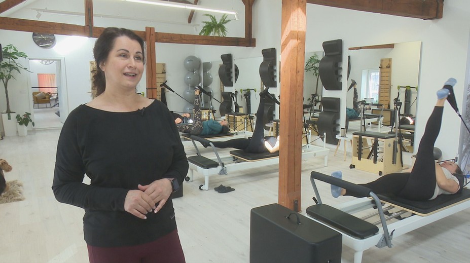 Lekári jej odporúčali operáciu chrbtice. Monika našla inú cestu