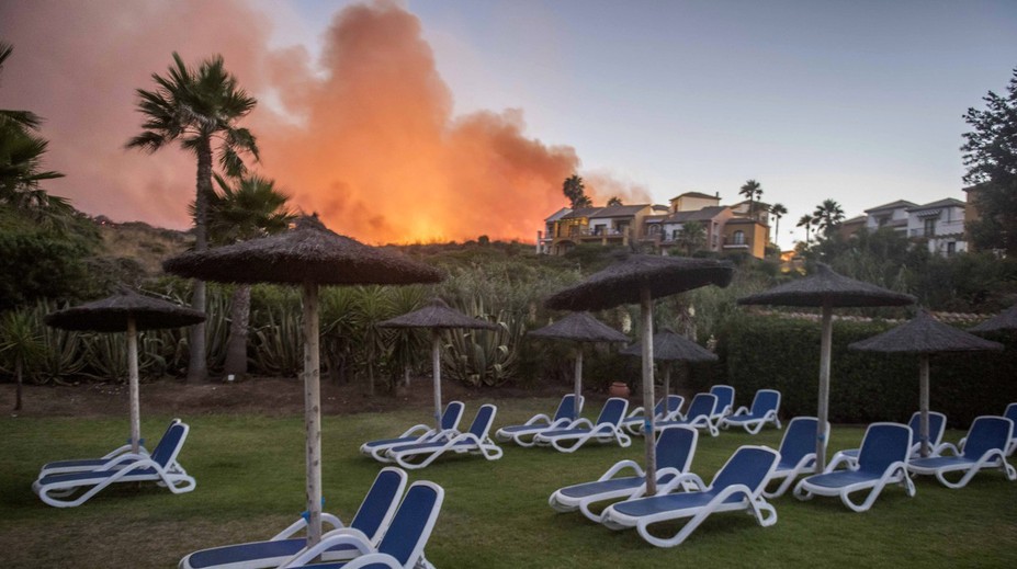 Letovisko Costa del Sol ohrozuje požiar. Začali evakuovať turistov