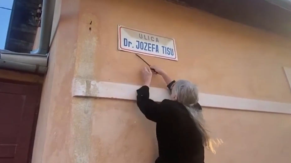 Ulica vo Varíne už po Tisovi pomenovaná nebude. Obecní poslanci budú hlasovať o novom názve