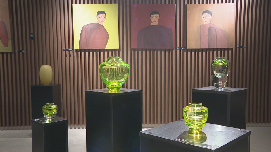 Netradičná výstava v Bratislave. Spája na prvý pohľad rozdielne svety